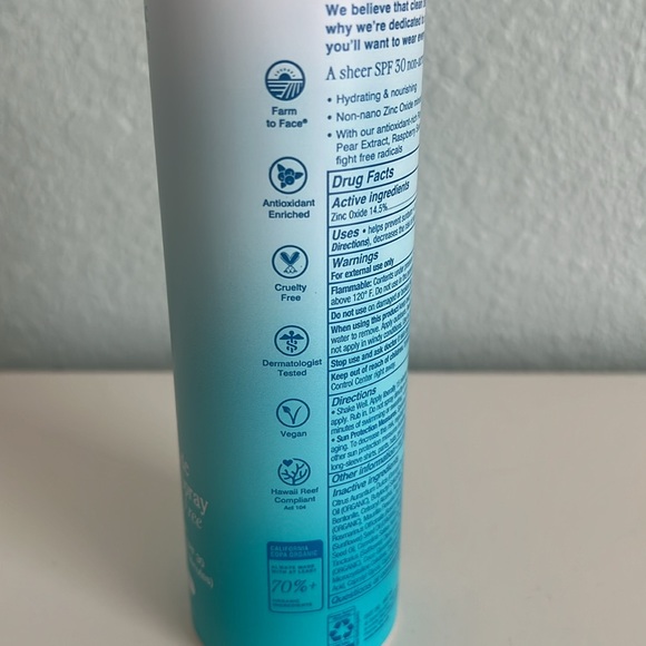 Coola Zinc Oxide Sunscreen Spray 30 SPF - Picture 3 of 5